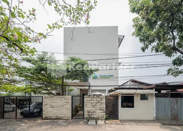 Palm Eight Mitra Reddoorz Hotel Jakarta